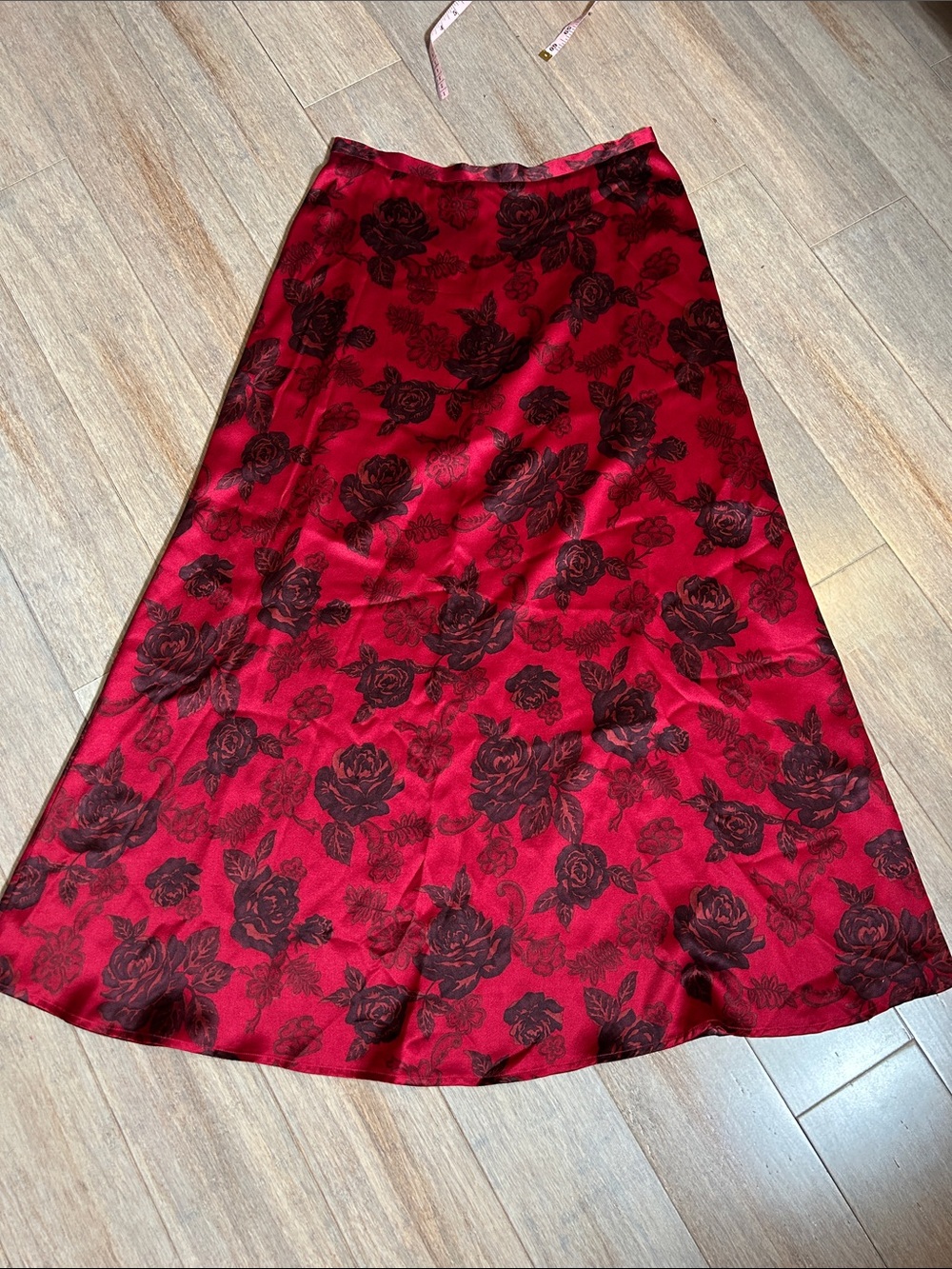 VTG Sarah Chapman Wine Red Rose Floral Silk A-Line Skirt size 10 maxi